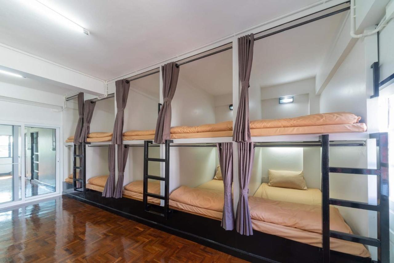 Saiyud Hostel Mae Hong Son Exterior photo